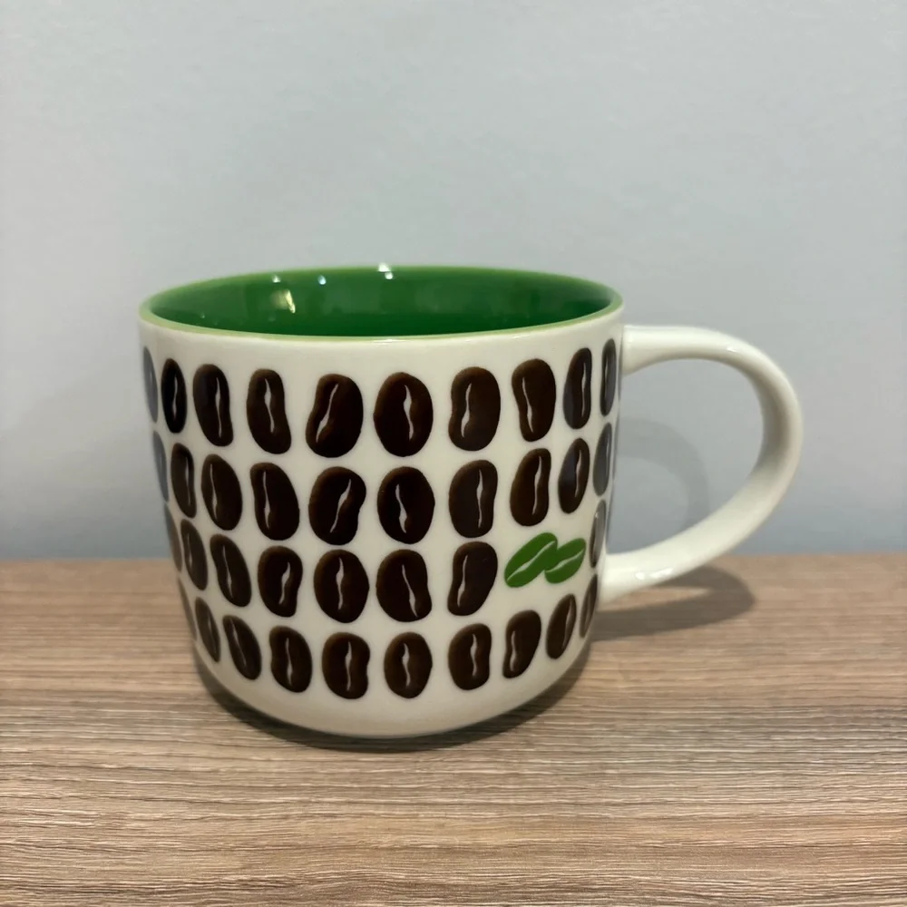 Starbucks Coffee Bean Mug 2009 New Bone China